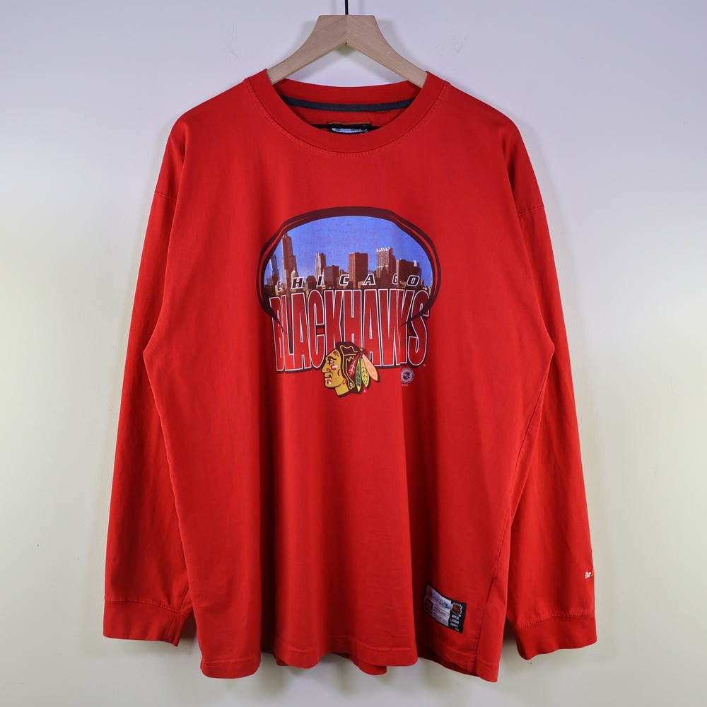 Vintage Y2K NHL Chicago Blackhawks Skyline Long Sleeve Shirt XL Red